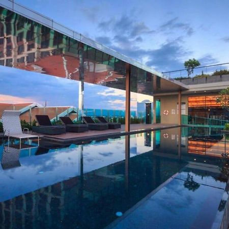 Luxury And Modern Condo In Central Chiang Mai - Astra Condo Экстерьер фото